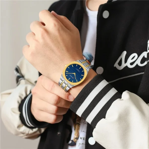 CURREN 8444 Elegant Quartz Watches for Man Stainless Steel Simple Large Dial Ultra-thin Waterproof Casual Style Men Watch Gifts - Image 4