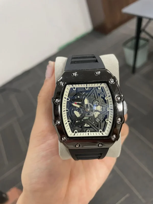 UTHAI Watch For Men sporty Domineering Trendy Waterproof Barrel Shaped Man Original Wristewatch Male Quartz Clock Watches Gift - Image 4